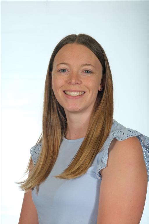 Louise Bugg